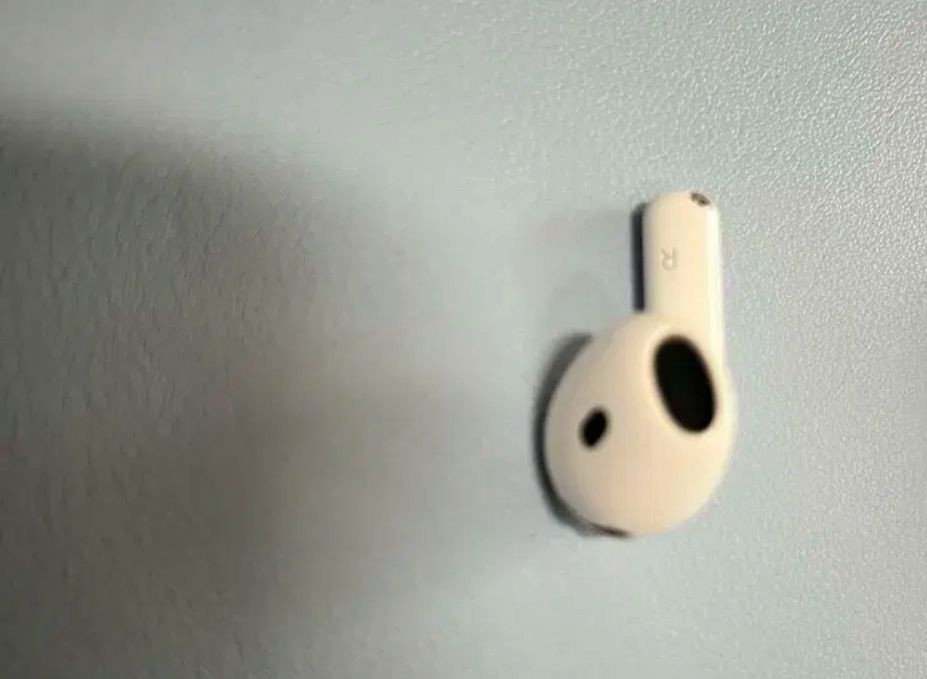 기본형 에어팟4세대 오른쪽 유닛 한쪽 (노캔x)모는기능--3