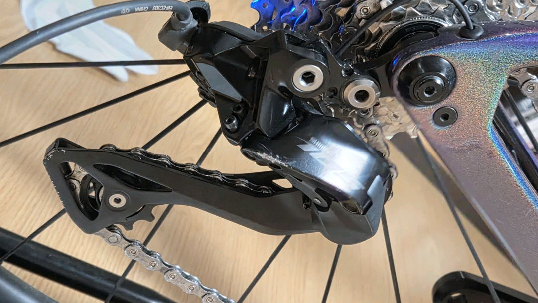 첼로 엘리엇 e7 2023 이미지