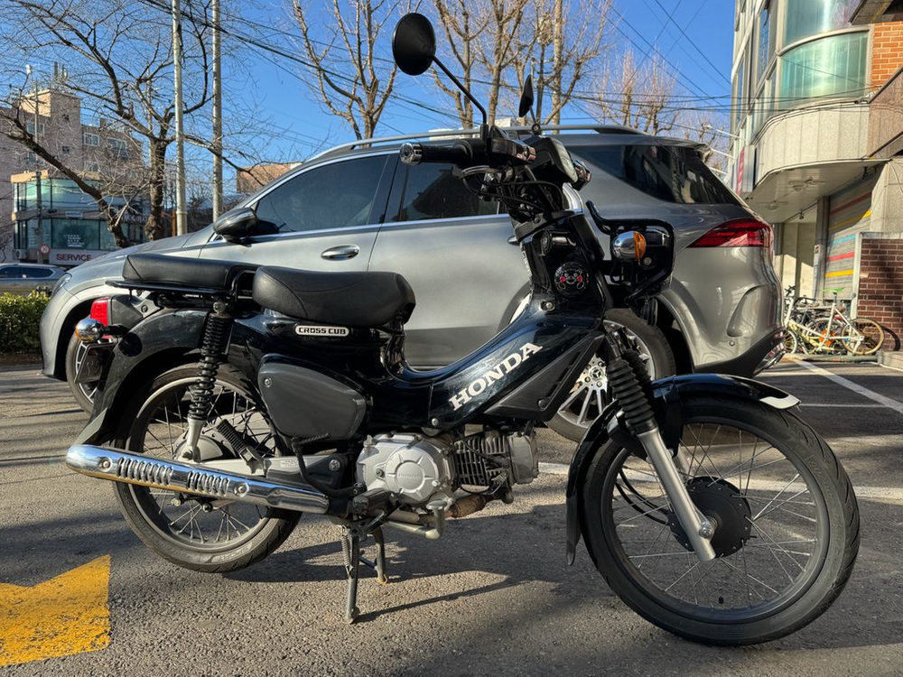 혼다 크로스 커브 이미지