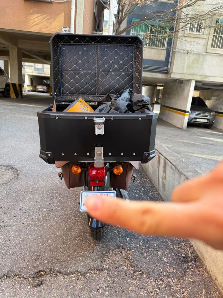 혼다 슈퍼커브 110 25년식--2