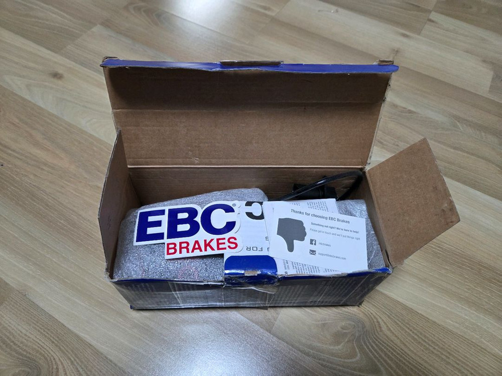 EBC 8p RED Stuff 브레이크 패드 팝니다.(신품) 이미지