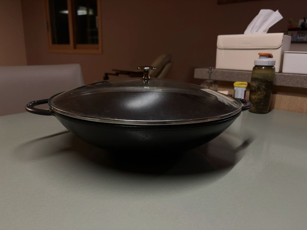스타우브 웍 37cm 블랙 궁중팬 주물 무쇠 이미지