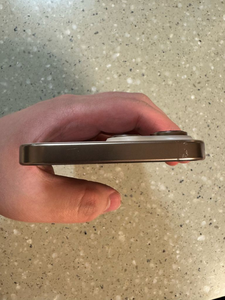 아이폰 16 프로 맥스 256GB 데저트티타늄 이미지
