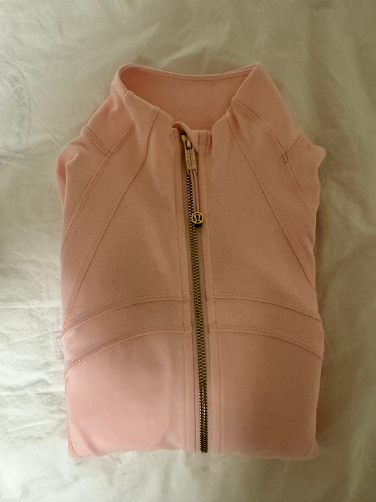 룰루레몬 디파인 크롭 자켓 nulu size 4(새상품)--1