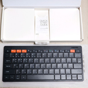 삼성 스마트 키보드 트리오 500 블루투스 무선 키보드 이미지