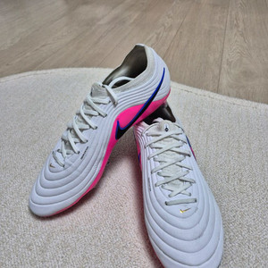 나이키 티엠포 마에스트로 엘리트AG 265사이즈판매