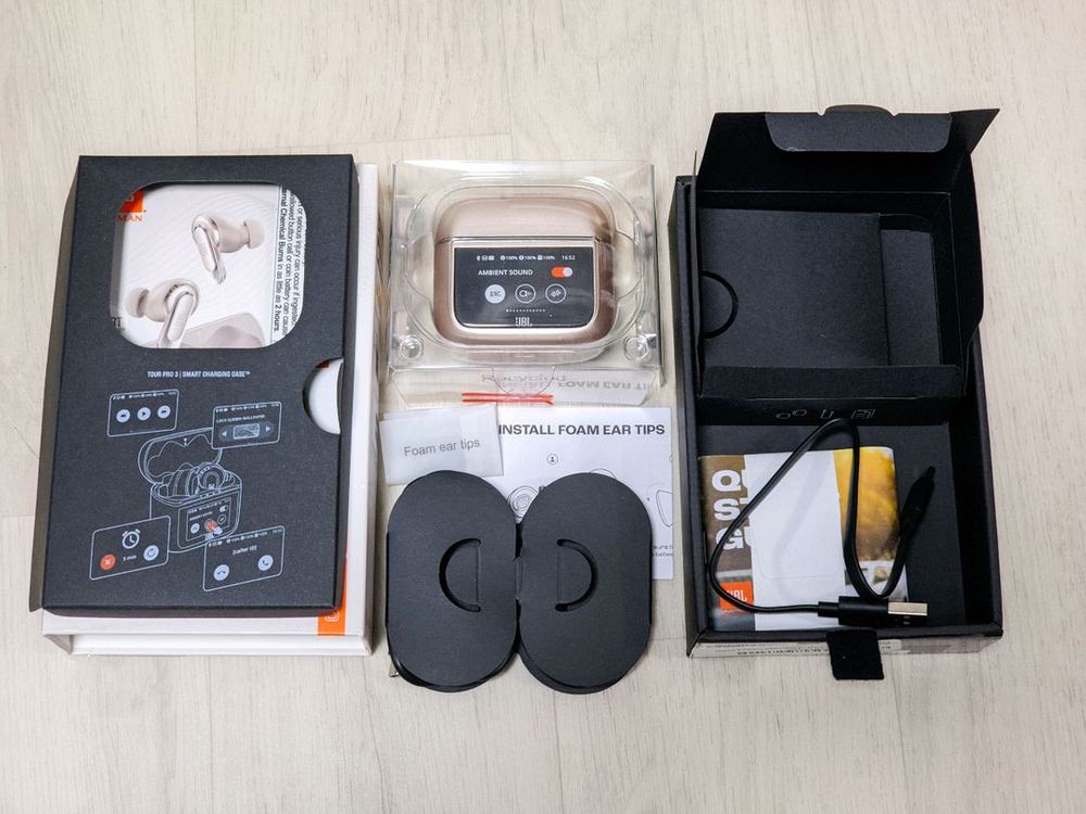 JBL 투어 프로3 케이스 및 구성품 판매 (JBL Tour Pro 3 충전크래들 등 판매)--0