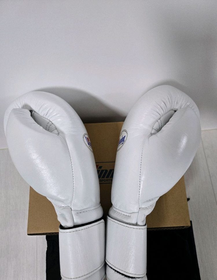 위닝 복싱글러브 14온스 이미지