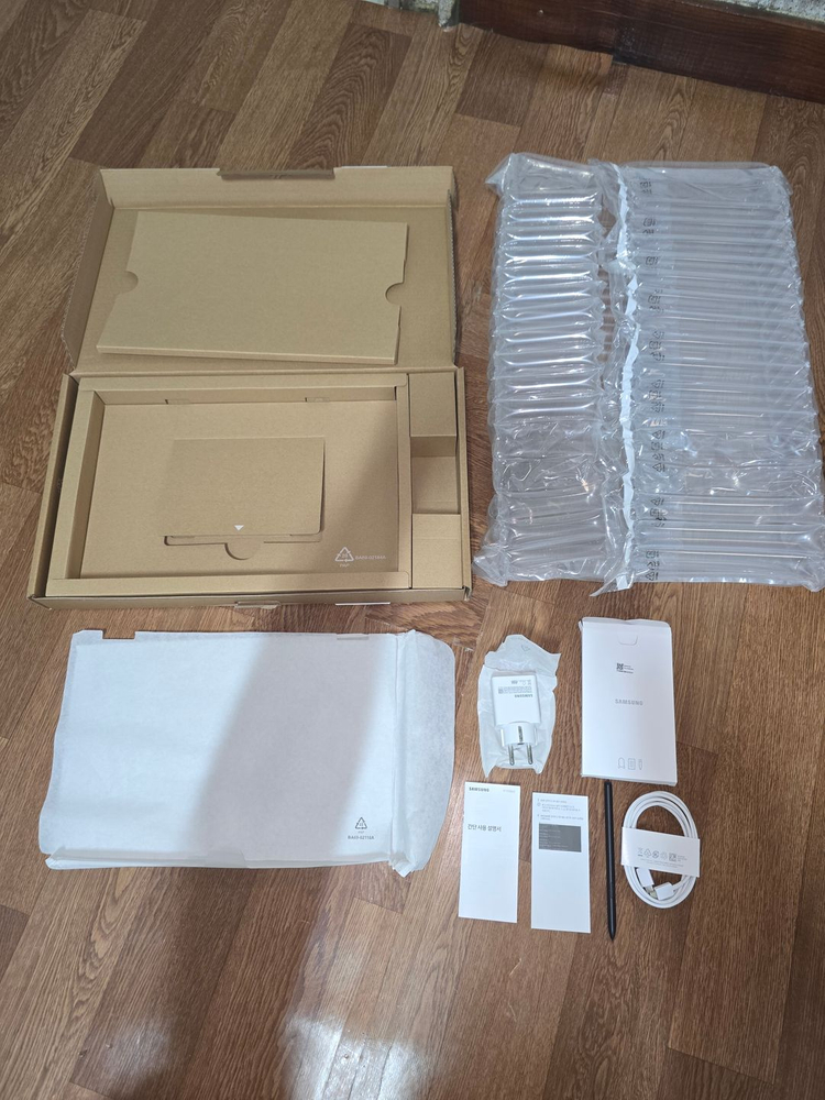 삼성 갤럭시북4 360 (NT750QGQ-A51A SSD 256GB) 박스,부속품 풀구성--8