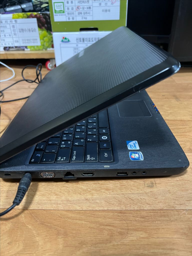 삼성 SENS R530 노트북--3