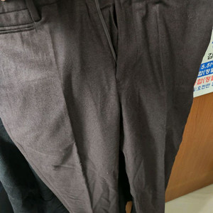 치수 82. 신원 남성바지