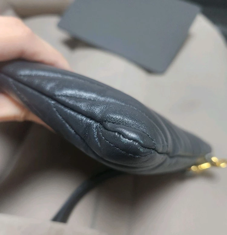 생로랑 YSL 모노그램 클러치백 이미지