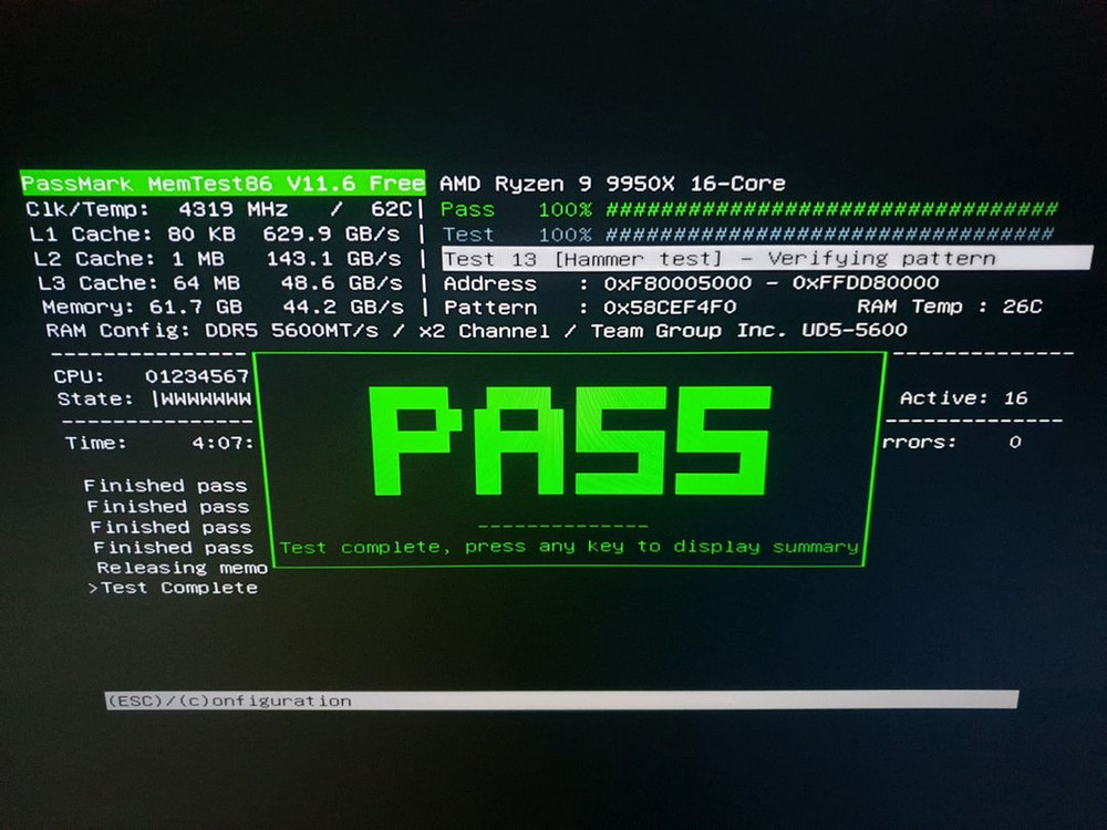 신품급) DDR5 64GB + RTX 5070 + X870E 메인보드 + 800W 파워 풀세트 215 만원 무료배송--1