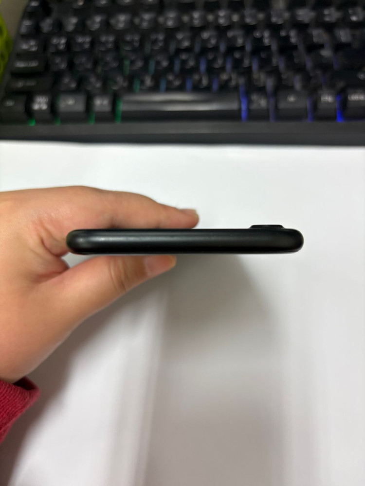 .아이폰7 32GB 블랙 S급 중고폰 카메라무음 배터리98% 인스타 사진폰 카메라폰 레트로감성 202054 이미지