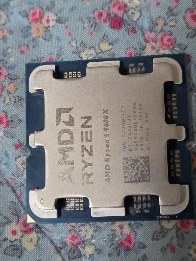 라이젠 9600X 판매--1