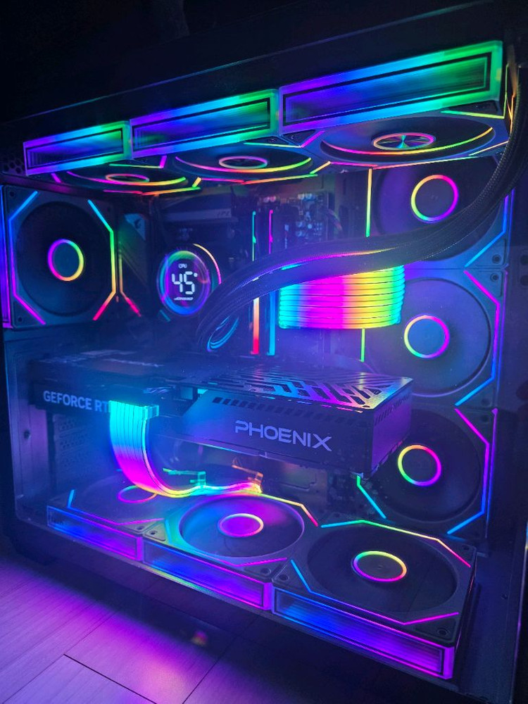 라이젠7 9800X3D RTX5070TI 신품PC 본체 팝니다--3