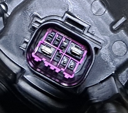 아우디 A6 전조등 왼쪽 (AUDI A6 운전석) 이미지