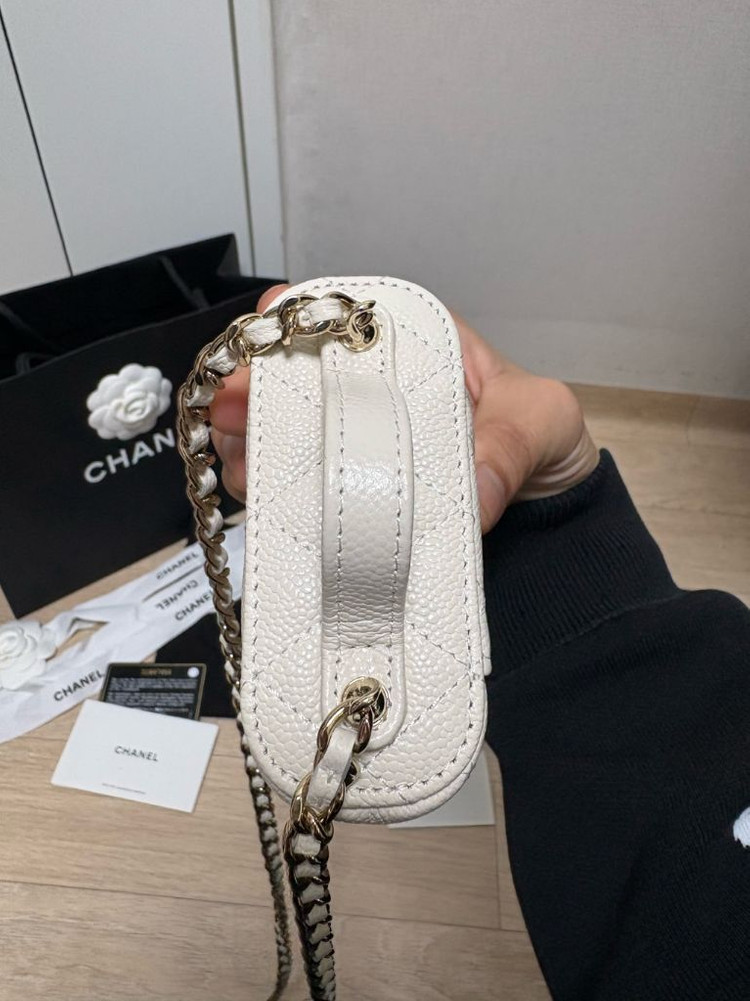 (새상품급, 정품) 샤넬 캐비어 램스킨 금장 베니티백 화이트 이미지