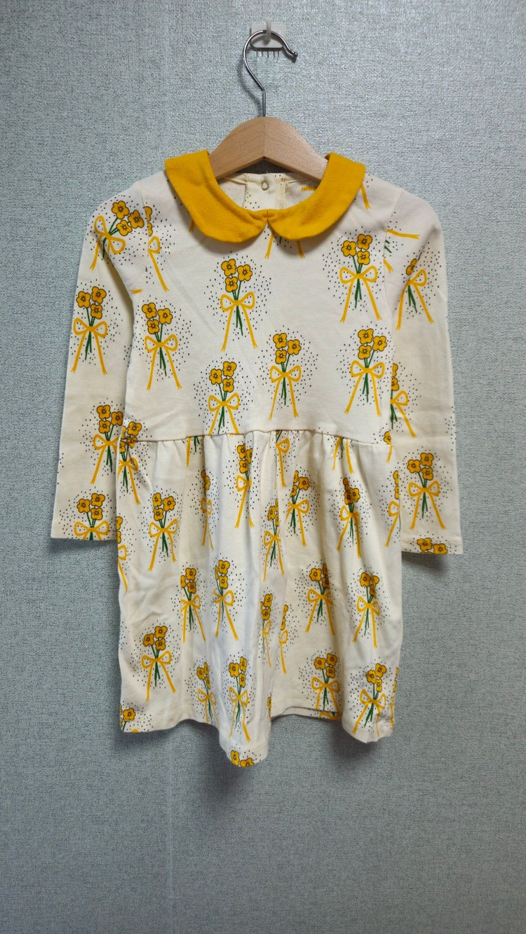 미니로디니 꽃 원피스 104/110 / 리본 셔츠 92/98 / 에델바이스 꽃 패딩 2-3Y--6