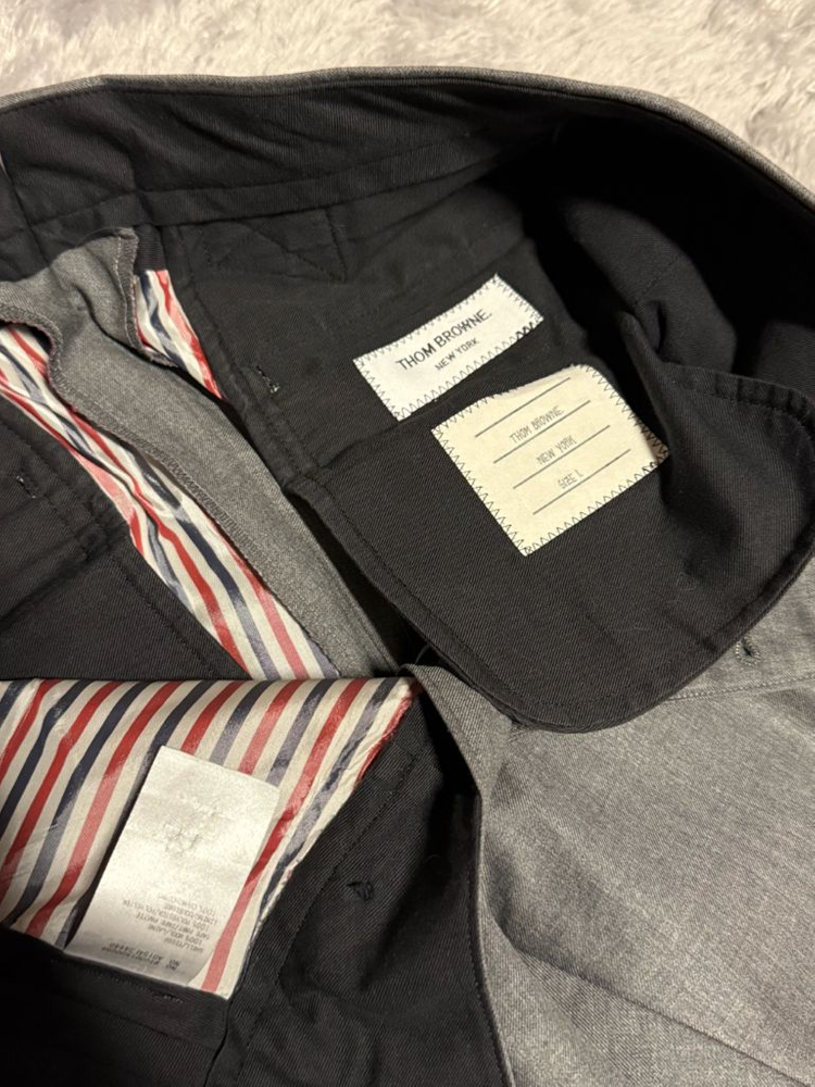 톰브라운 그레이 수트 2, 1--4