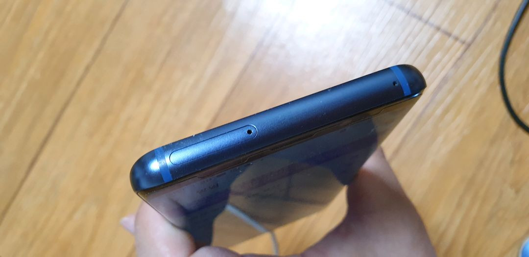 갤럭시 S9 플러스 블루 A급 판매합니다 이미지