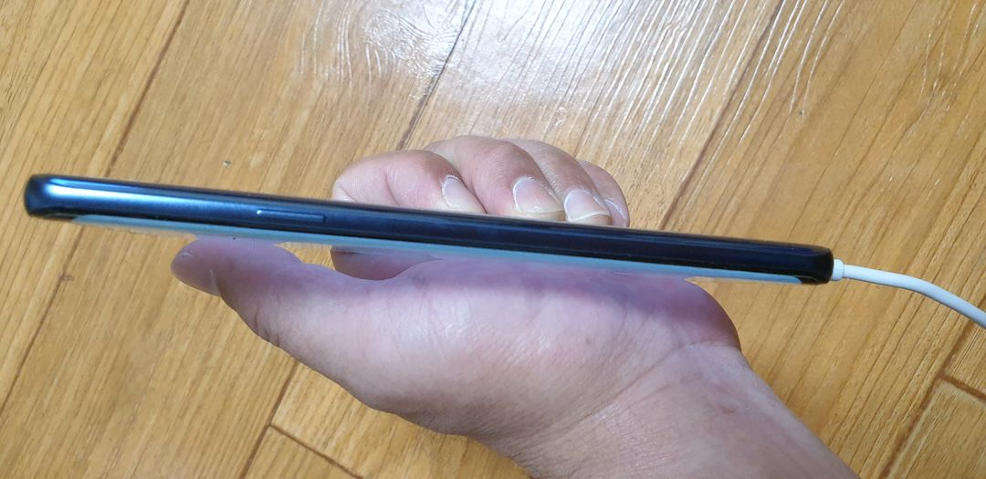 갤럭시 S9 플러스 블루 A급 판매합니다 이미지