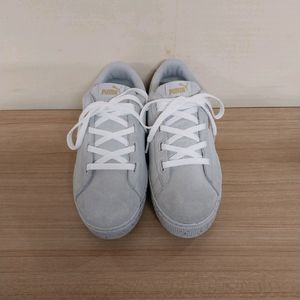 여성 푸마 스웨이드 플랫폼 스니커즈, 운동화 (255)