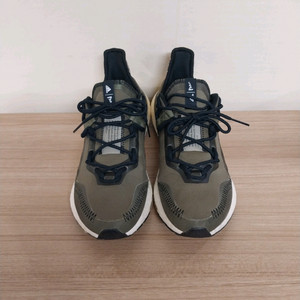 남성 아디다스 울트라부스트 21/팔리 포커스 올리브 운동화 (270)