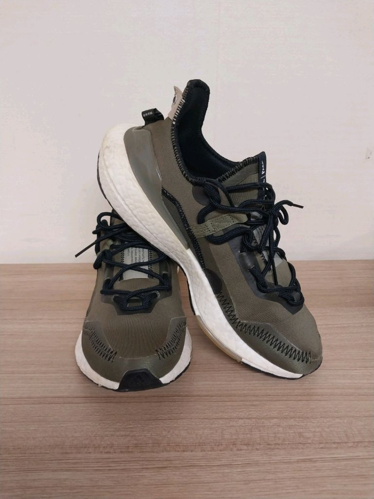 남성 아디다스 울트라부스트 21/팔리 포커스 올리브 운동화 (270) 이미지