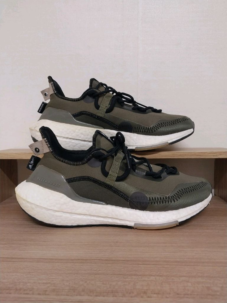 남성 아디다스 울트라부스트 21/팔리 포커스 올리브 운동화 (270) 이미지