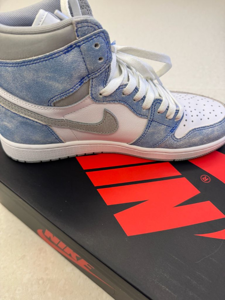 나이키 에어 조던 1 하이 OG 하이퍼 로얄 275--7