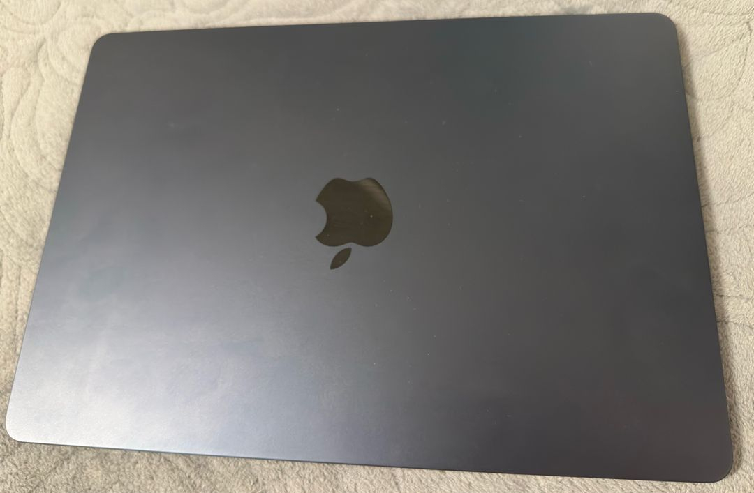 맥북 에어 M2 8GB 256GB 미드나이트 풀박스 이미지