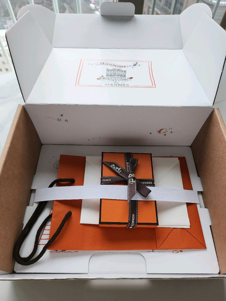 에르메스 시티즌 카드홀더 카드지갑 블랙 누아 새상품 이미지