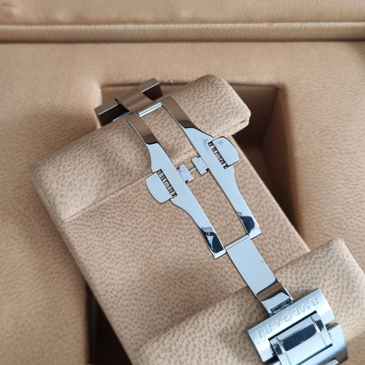 불가리 불가리 검판 구형 33mm 오토 여성용 BB33SS(오버홀 완료) 이미지