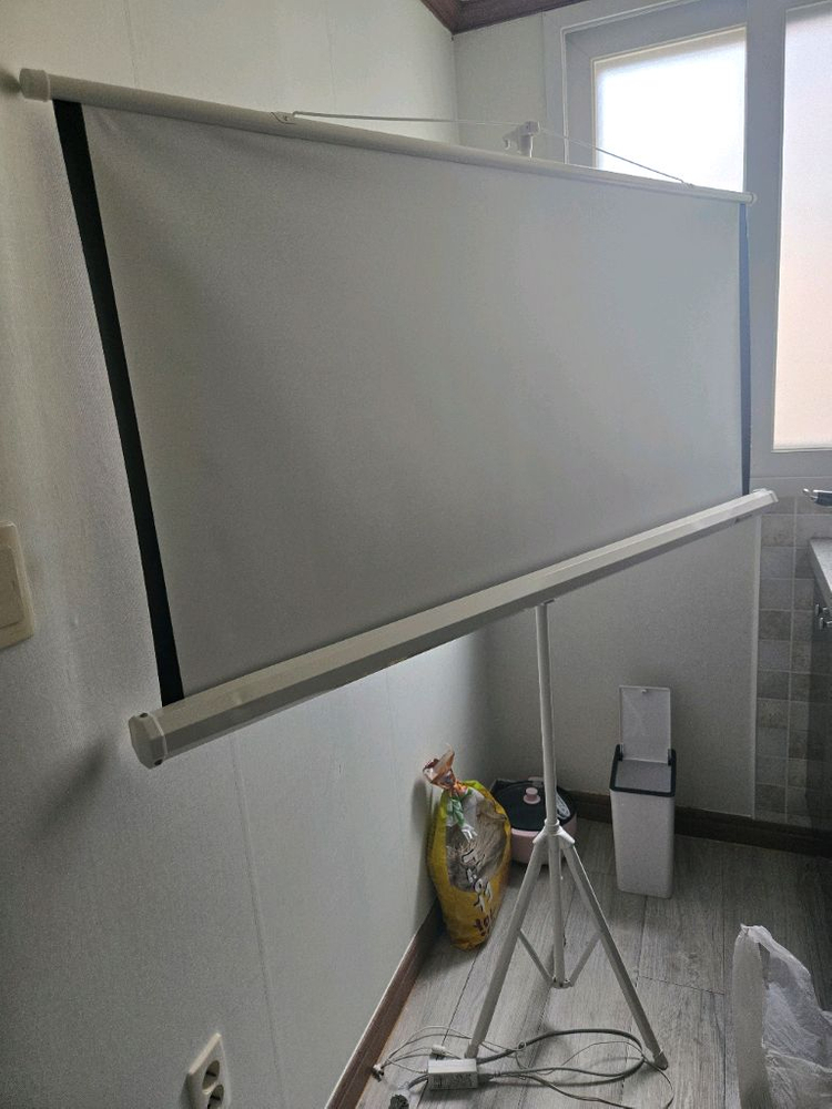 LG PH250 미니 빔프로젝터(스크린 , 삼각대 무료증정) 이미지