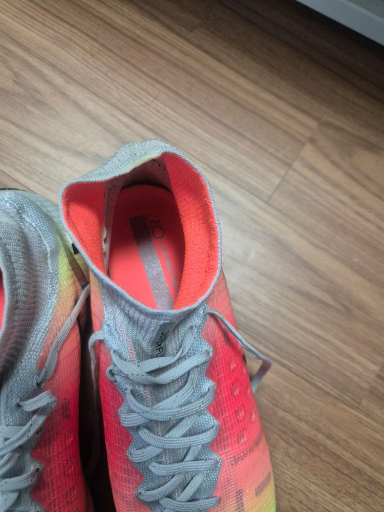 나이키머큐리얼 슈퍼플라이8엘리트 275--3