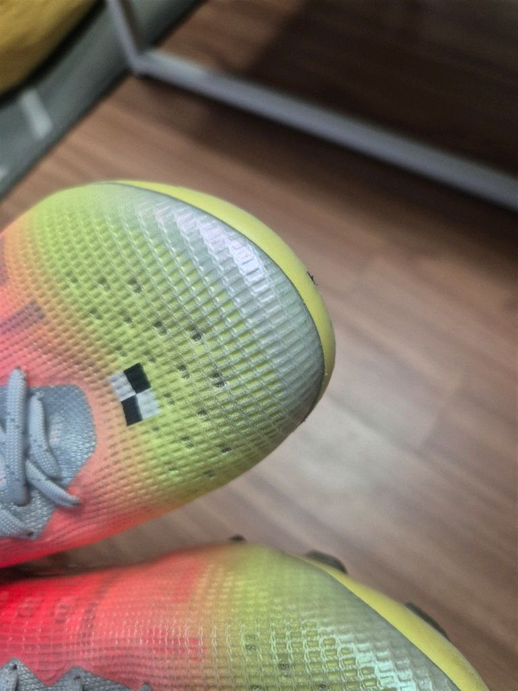 나이키머큐리얼 슈퍼플라이8엘리트 275--6