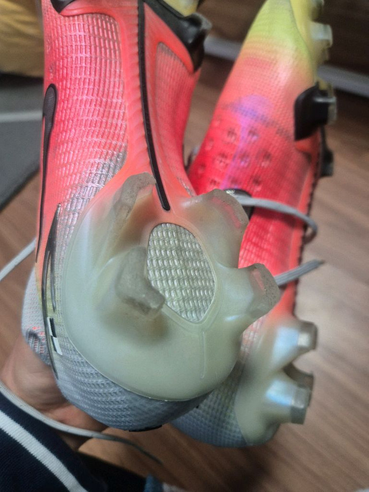 나이키머큐리얼 슈퍼플라이8엘리트 275--7