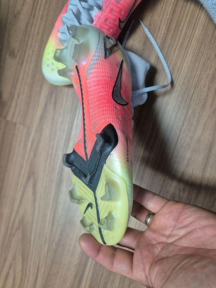 나이키머큐리얼 슈퍼플라이8엘리트 275--8