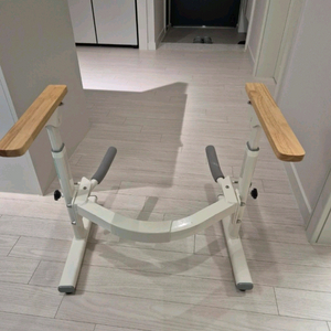 보필 변기 안전 손잡이