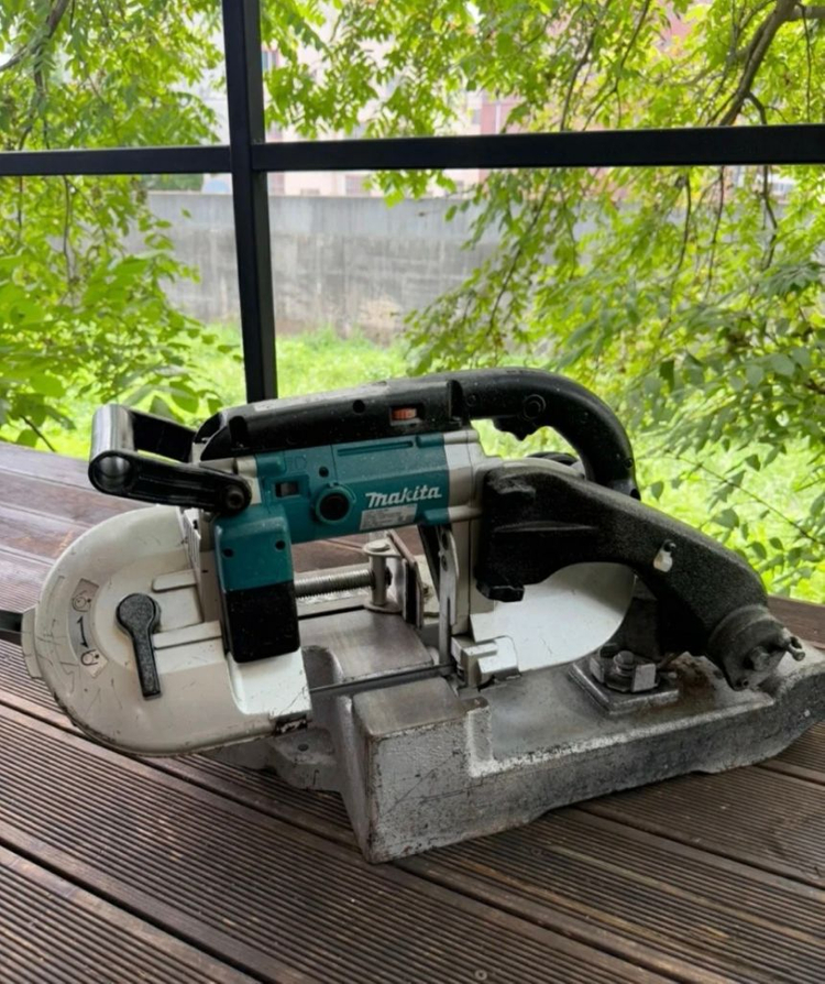 마끼다 밴드쏘 2107FW 이미지