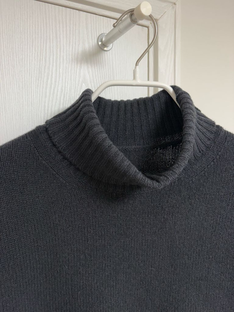말로 Malo 버진울 터틀넥 니트 이미지