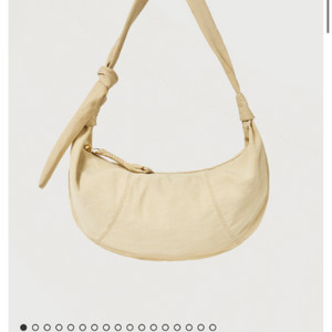 쏭스튜디오 Mini cresent hobo bag 캔버스