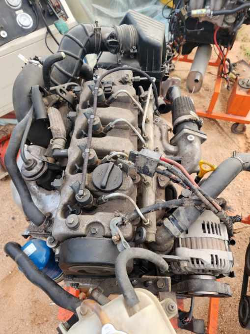 자동차 엔진 (중고) 이미지