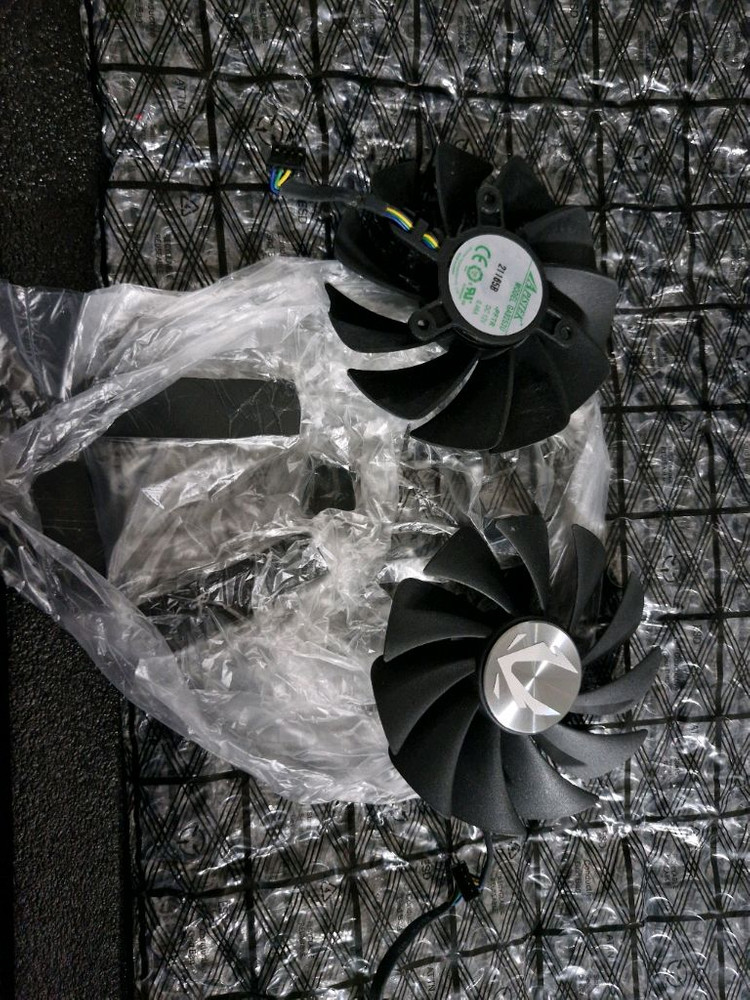 ZOTAC GAMING GeForce RTX 3080 Ti Trinity OC 12GB--3