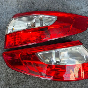 뉴SM3 L38 순정 테일램프 데루등 후미등 이미지