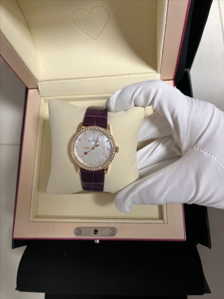 블랑팡 21년 발렌타인 에디션 판매합니다. 이미지