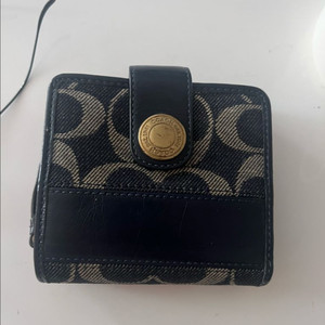 코치 반지갑 이미지