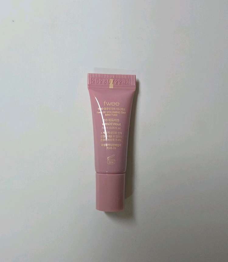 미개봉) 퓌 3D 볼류밍 틴트 위듀아웃 미니튜브형--1