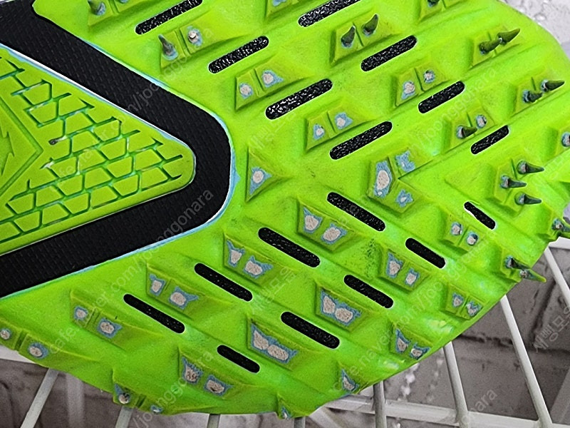 나이키 운동화 250 오프화이트 줌 테라 카이거5 런닝화 HA81 이미지